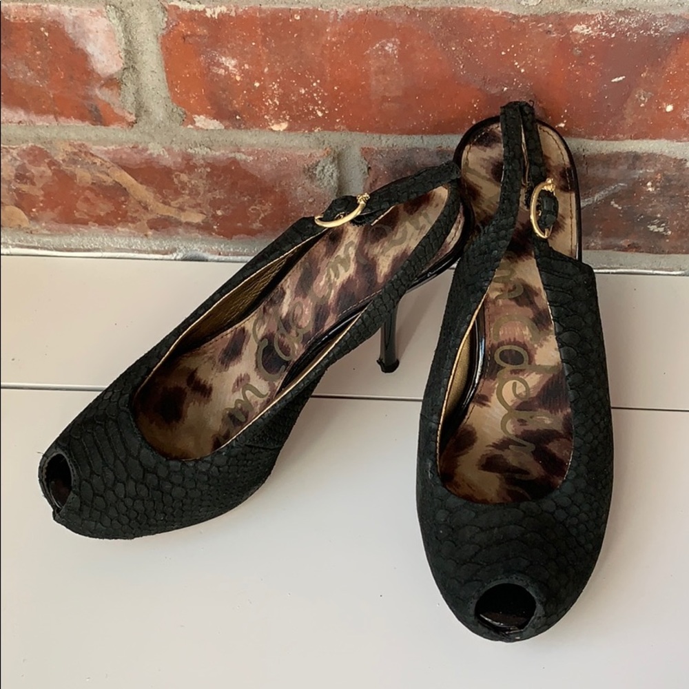 Sam Edelman Peep Toe Pump